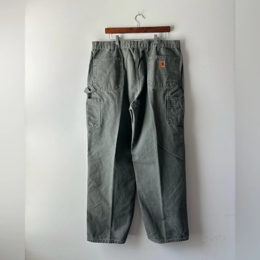 Men's Carhartt Dungaree Fit green color‎ cargo pants  size 40x32